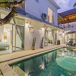 Cosy 3 Bedroom Villa With Private Pool In Seminyak